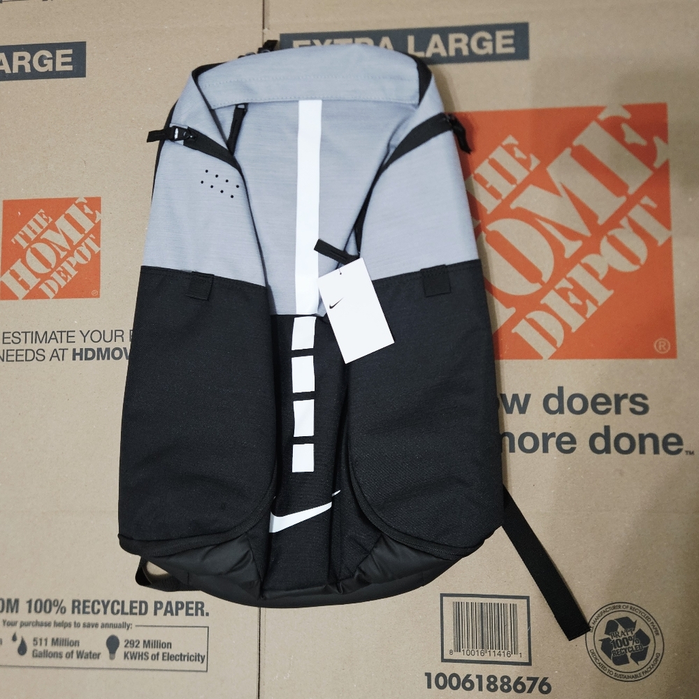 Nike Elite BackPack - Picture 1 of 3